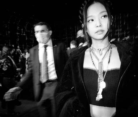 How Blackpink’s Jennie Stole the Show in Chanel's 